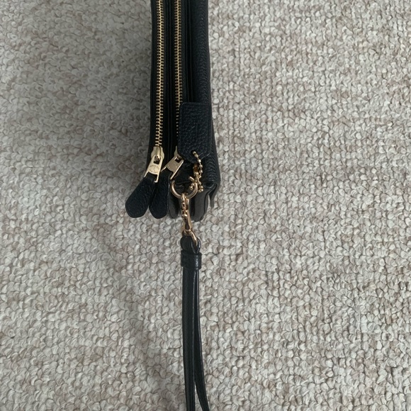 Black Coach Double ZIP Wallet EUC - Picture 3 of 15